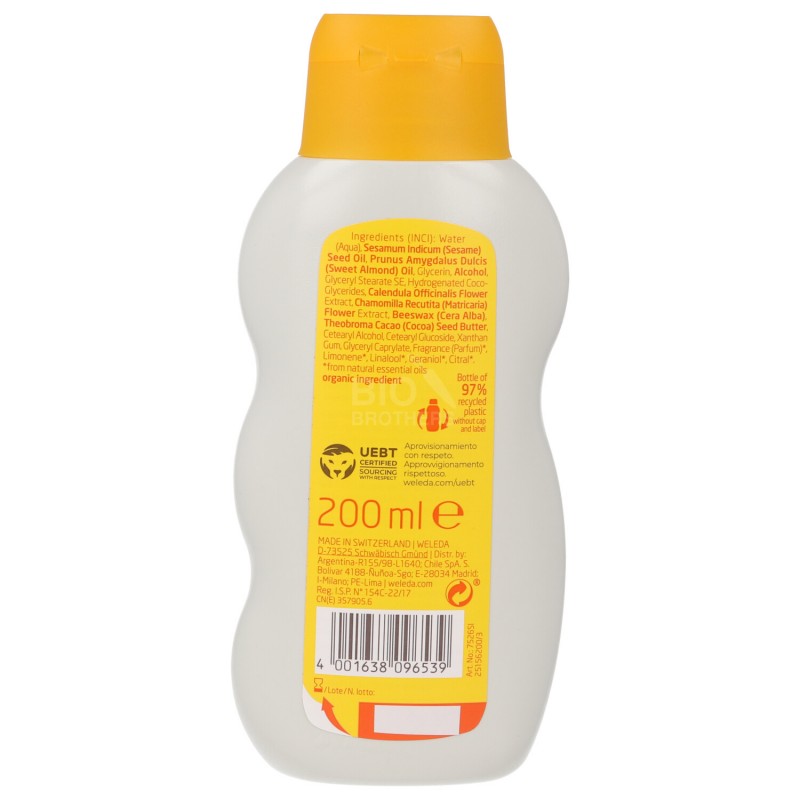 Crema Fluida Baby alla Calendula nutre e idrata