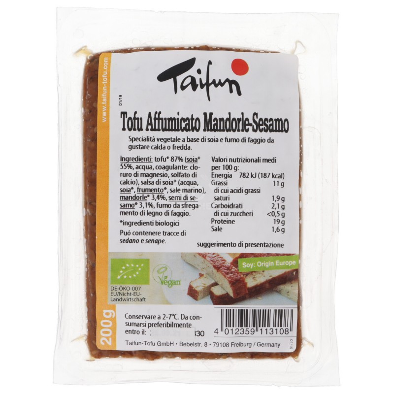 Tofu Affumicato con Mandorle e Sesamo