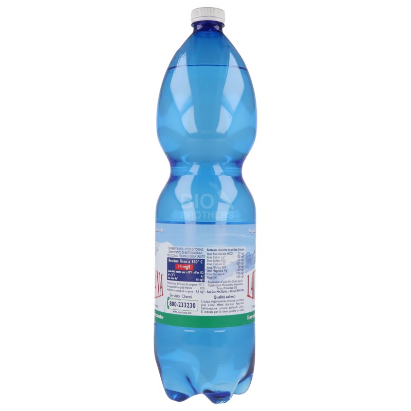 Acqua minerale leggermente frizzante pet lauretana