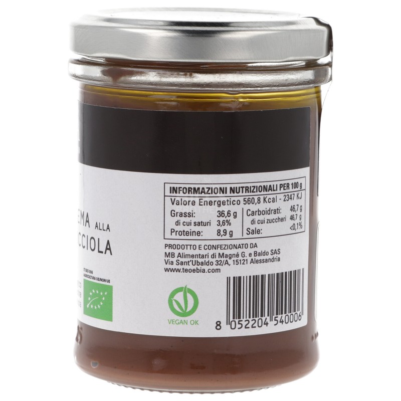 Crema  vegana alla nocciola