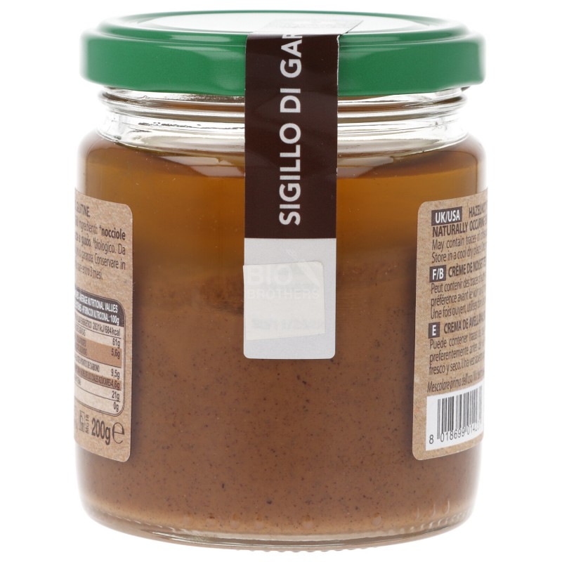 Crema di nocciole italiane senza zuccheri aggiunti