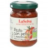 Pesto con petali e peperoncino