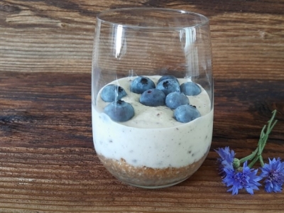 Dessert di crema agli anacardi