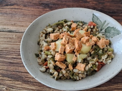 Orzo con Cavolo Riccio e Pomodori Secchi